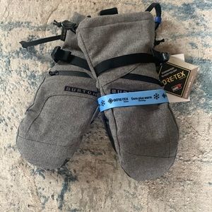 Burton GORETEX Mittens NWT grey and black XS